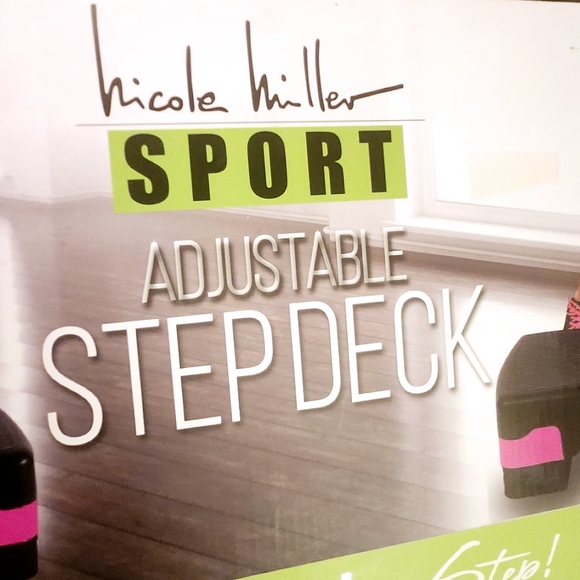 Step bench 27 in - Picture 3 of 3